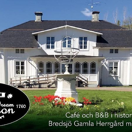 Bredsjoe Gamla Herrgard White Dream Mansion Hällefors Dış mekan fotoğraf