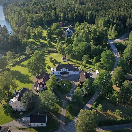 Bredsjoe Gamla Herrgard White Dream Mansion Hällefors Dış mekan fotoğraf