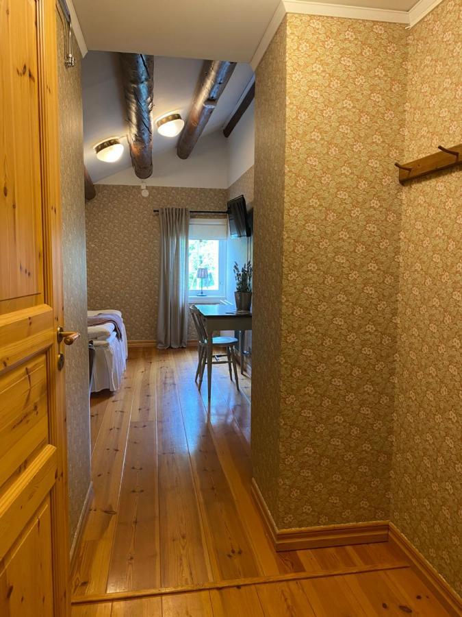 Bredsjoe Gamla Herrgard White Dream Mansion Hällefors Dış mekan fotoğraf